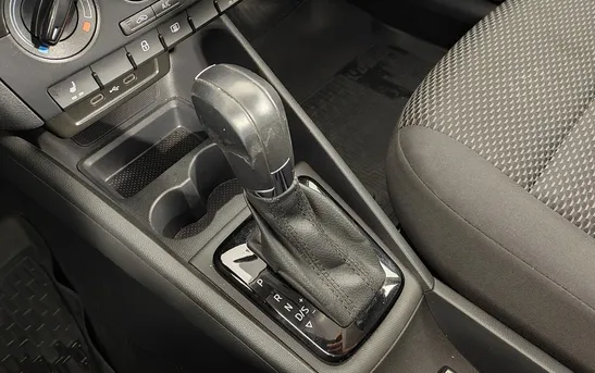 Volkswagen Polo 1.60 Автоматическая, фото №1