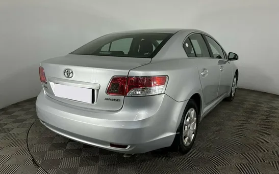 Toyota Avensis 1.80 Механика, фото №1