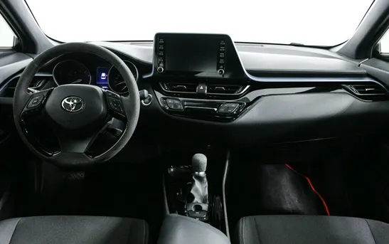 Toyota C-HR 2.00 Вариатор, фото №1