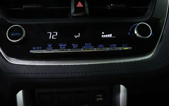 Toyota Corolla Cross 2.00 Вариатор, фото №1