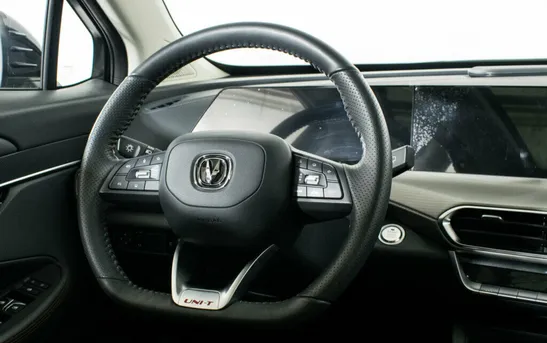 Changan UNI-T 1.50 Робот, фото №1