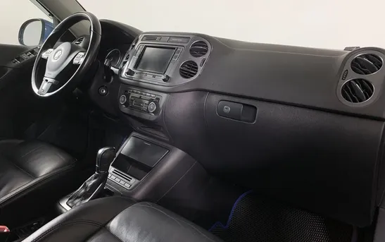 Volkswagen Tiguan 2.00 Автоматическая, фото №1