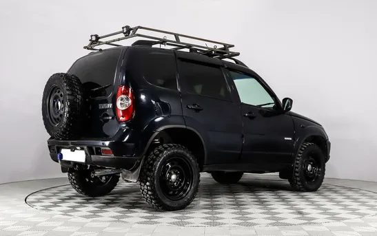 Chevrolet Niva 1.70 Механика, фото №1