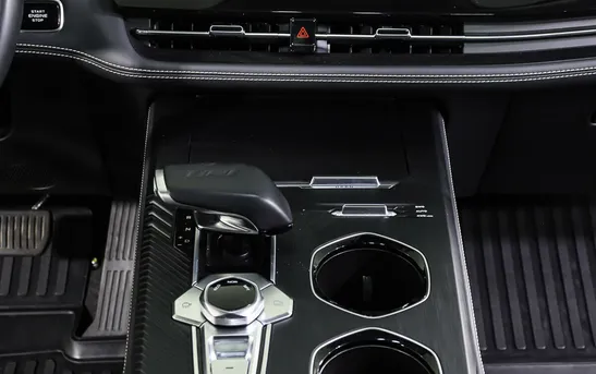 Changan UNI-K 2.00 Автоматическая, фото №1