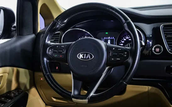 Kia Carnival 2.20 Автоматическая, фото №1