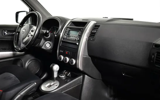 Nissan X-Trail 2.00 Автоматическая, фото №1