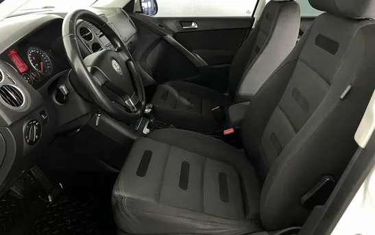 Volkswagen Tiguan 2.00 Автоматическая, фото №1