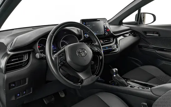 Toyota C-HR 2.00 Вариатор, фото №1