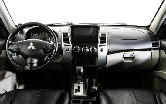 Mitsubishi Pajero Sport 2.50 Автоматическая, фото №1