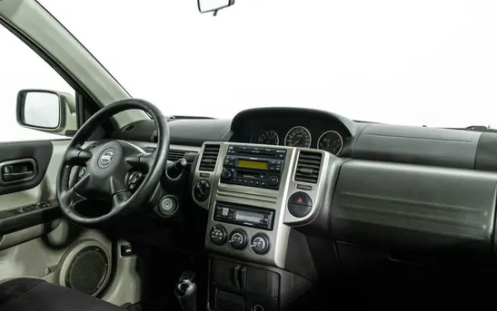 Nissan X-Trail 2.50 Механика, фото №1