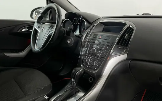 Opel Astra 1.40 Автоматическая, фото №1