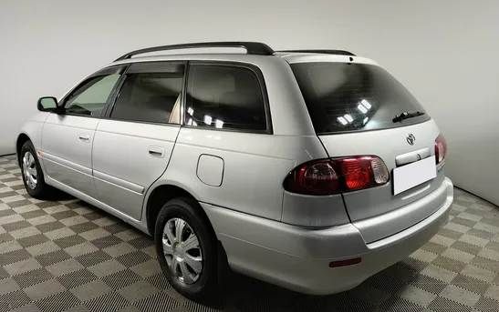 Toyota Caldina 1.80 Автоматическая, фото №1