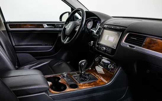 Volkswagen Touareg 3.00 Автоматическая, фото №1