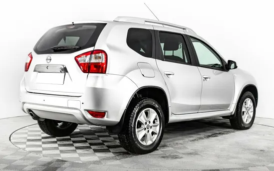 Nissan Terrano 2.00 Автоматическая, фото №1