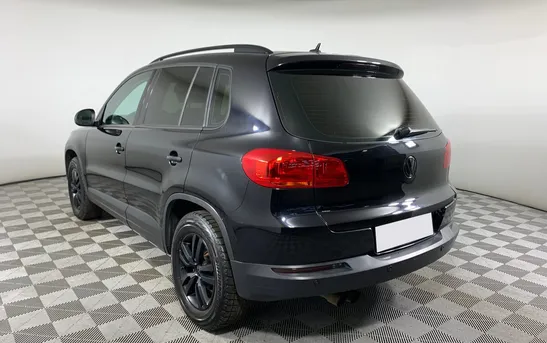 Volkswagen Tiguan 2.00 Автоматическая, фото №1