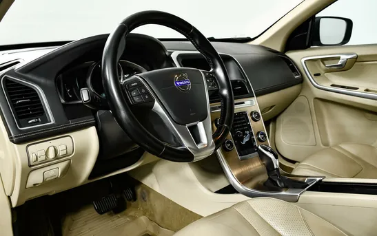 Volvo XC60 2.40 Автоматическая, фото №1