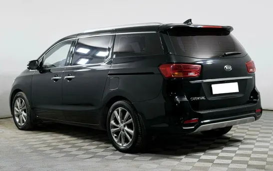 Kia Carnival 2.20 Автоматическая, фото №1
