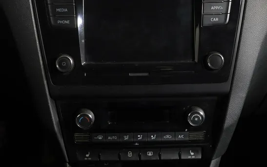 Skoda Rapid 1.40 Робот, фото №1