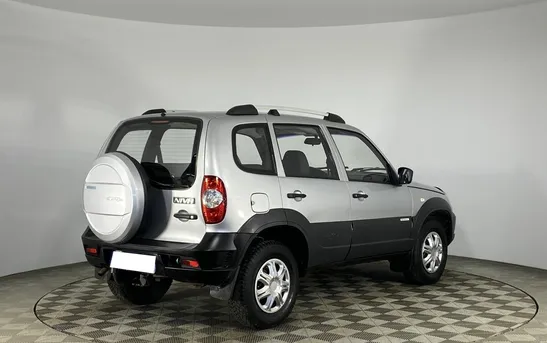 Chevrolet Niva 1.70 Механика, фото №1