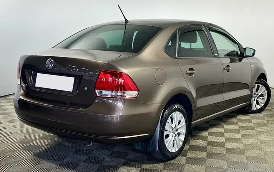 Volkswagen Polo 1.60 Автоматическая, фото №1