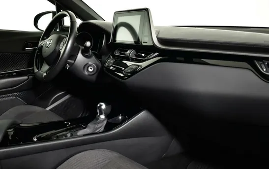 Toyota C-HR 2.00 Вариатор, фото №1