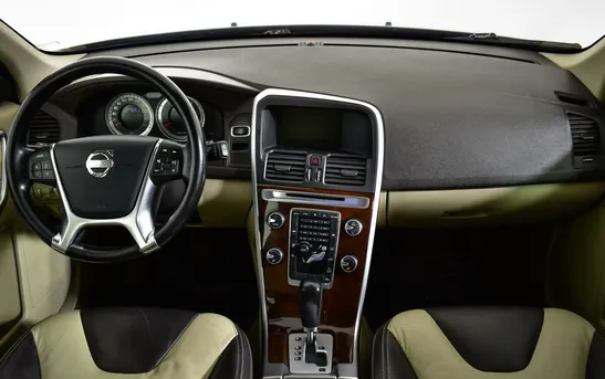 Volvo XC60 2.40 Автоматическая, фото №1