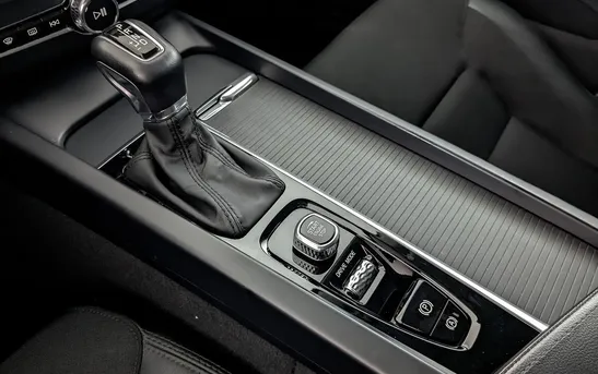 Volvo XC60 2.00 Автоматическая, фото №1