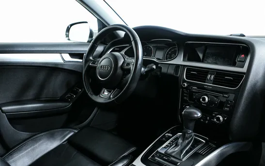 Audi A4 2.00 Робот, фото №1