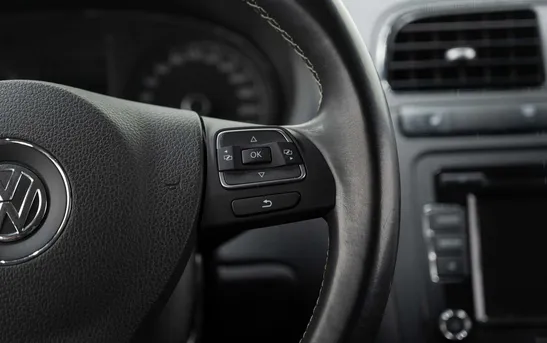 Volkswagen Polo 1.60 Автоматическая, фото №1