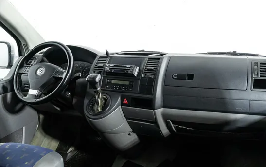 Volkswagen Caravelle 2.50 Автоматическая, фото №1