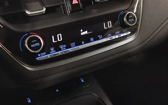 Toyota Corolla 1.60 Вариатор, фото №1