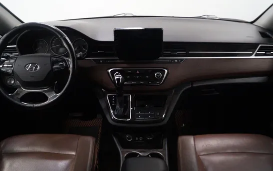 Hyundai Grand Starex 2.50 Автоматическая, фото №1