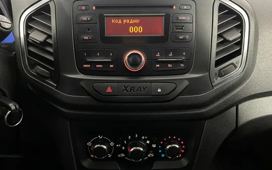 Lada (ВАЗ) XRAY 1.60 Механика, фото №1