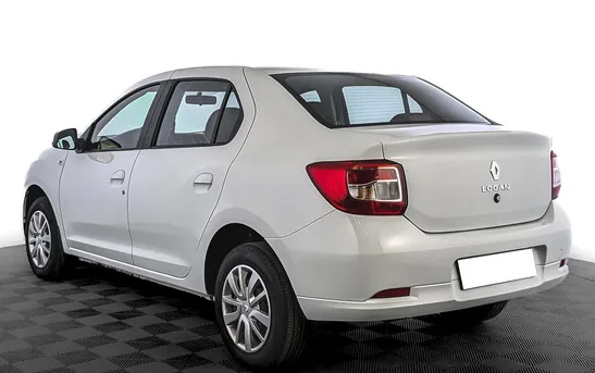 Renault Logan 1.60 Автоматическая, фото №1
