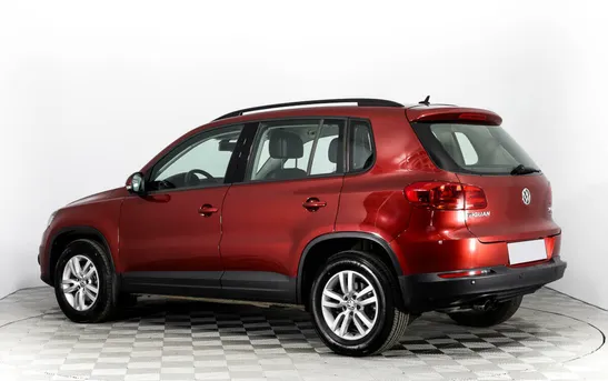 Volkswagen Tiguan 2.00 Автоматическая, фото №1
