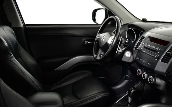 Mitsubishi Outlander 2.40 Вариатор, фото №1