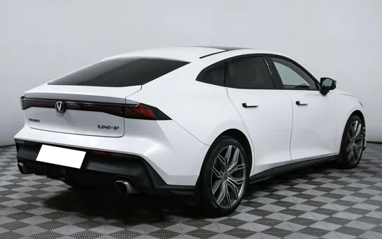 Changan UNI-V 1.50 Робот, фото №1