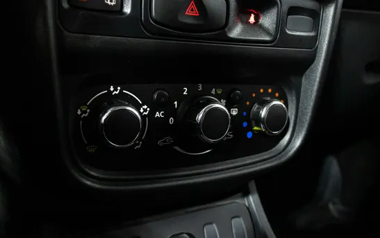 Renault Duster 2.00 Автоматическая, фото №1