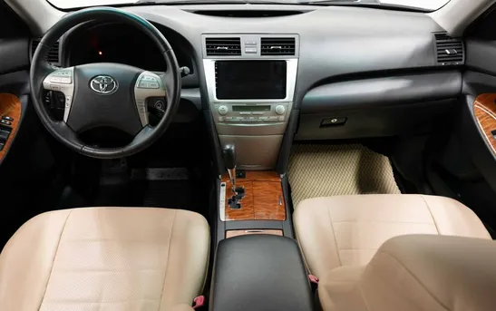 Toyota Camry 2.40 Автоматическая, фото №1