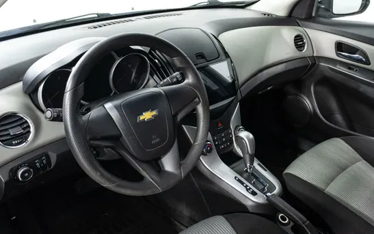 Chevrolet Cruze 1.60 Автоматическая, фото №1