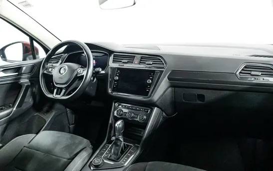 Volkswagen Tiguan 2.00 Робот, фото №1