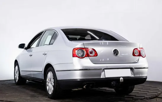 Volkswagen Passat 1.80 Робот, фото №1