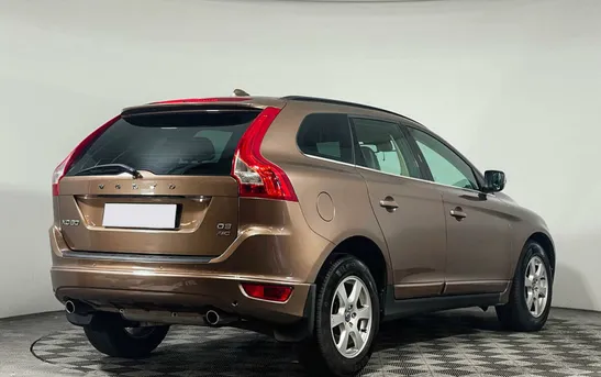 Volvo XC60 2.40 Автоматическая, фото №1