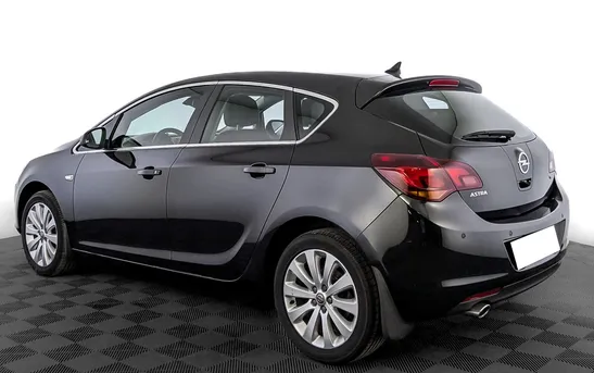 Opel Astra 1.40 Автоматическая, фото №1
