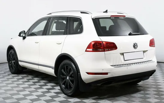 Volkswagen Touareg 3.00 Автоматическая, фото №1