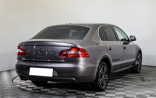 Skoda Superb 1.80 Автоматическая, фото №1