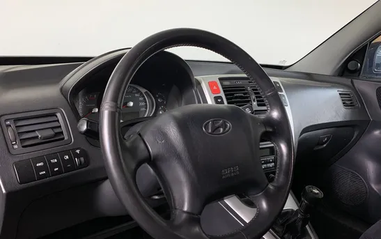 Hyundai Tucson 2.00 Механика, фото №1