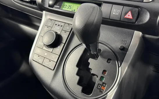 Toyota Wish 1.80 Вариатор, фото №1