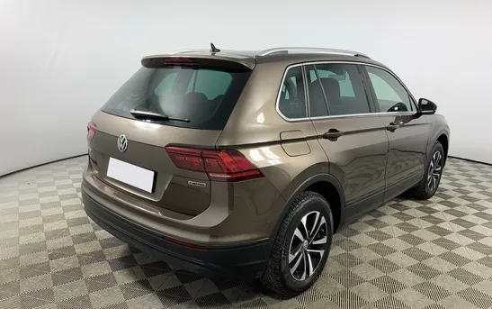 Volkswagen Tiguan 2.00 Робот, фото №1
