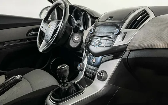 Chevrolet Cruze 1.60 Механика, фото №1
